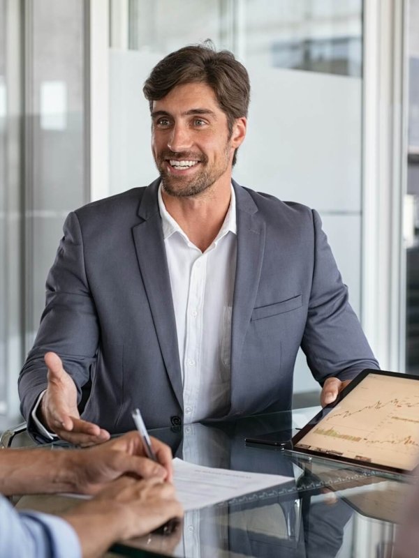 Financial advisor consulting